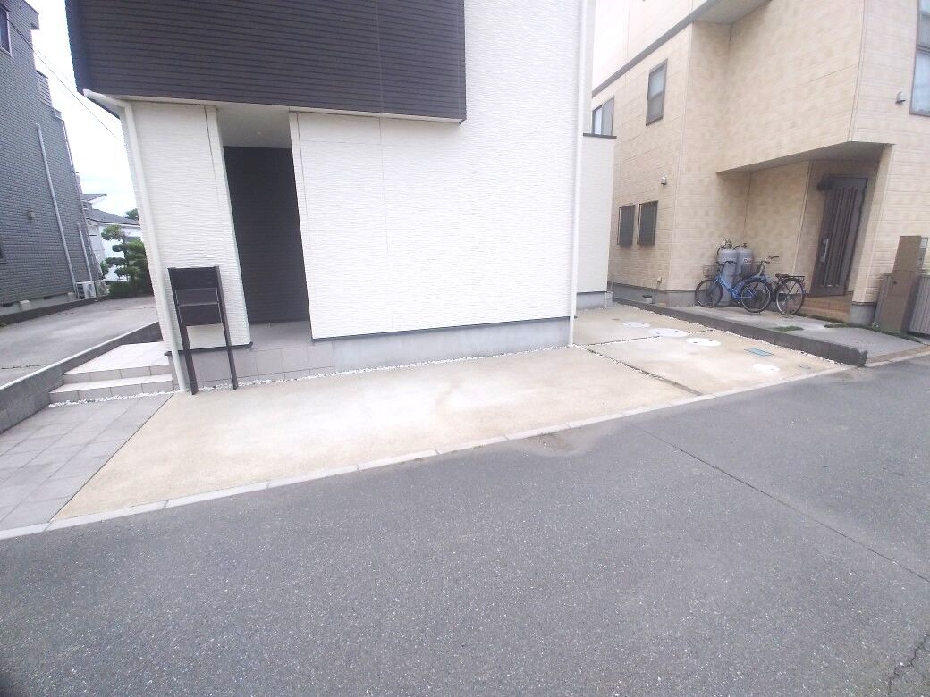川口市大字差間　築浅戸建